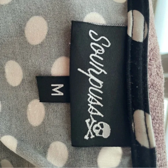 COPY - Sourpuss pinup/rockabilly pola dot top - Picture 3 of 3